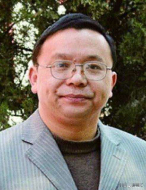他叫彭邦怀，
