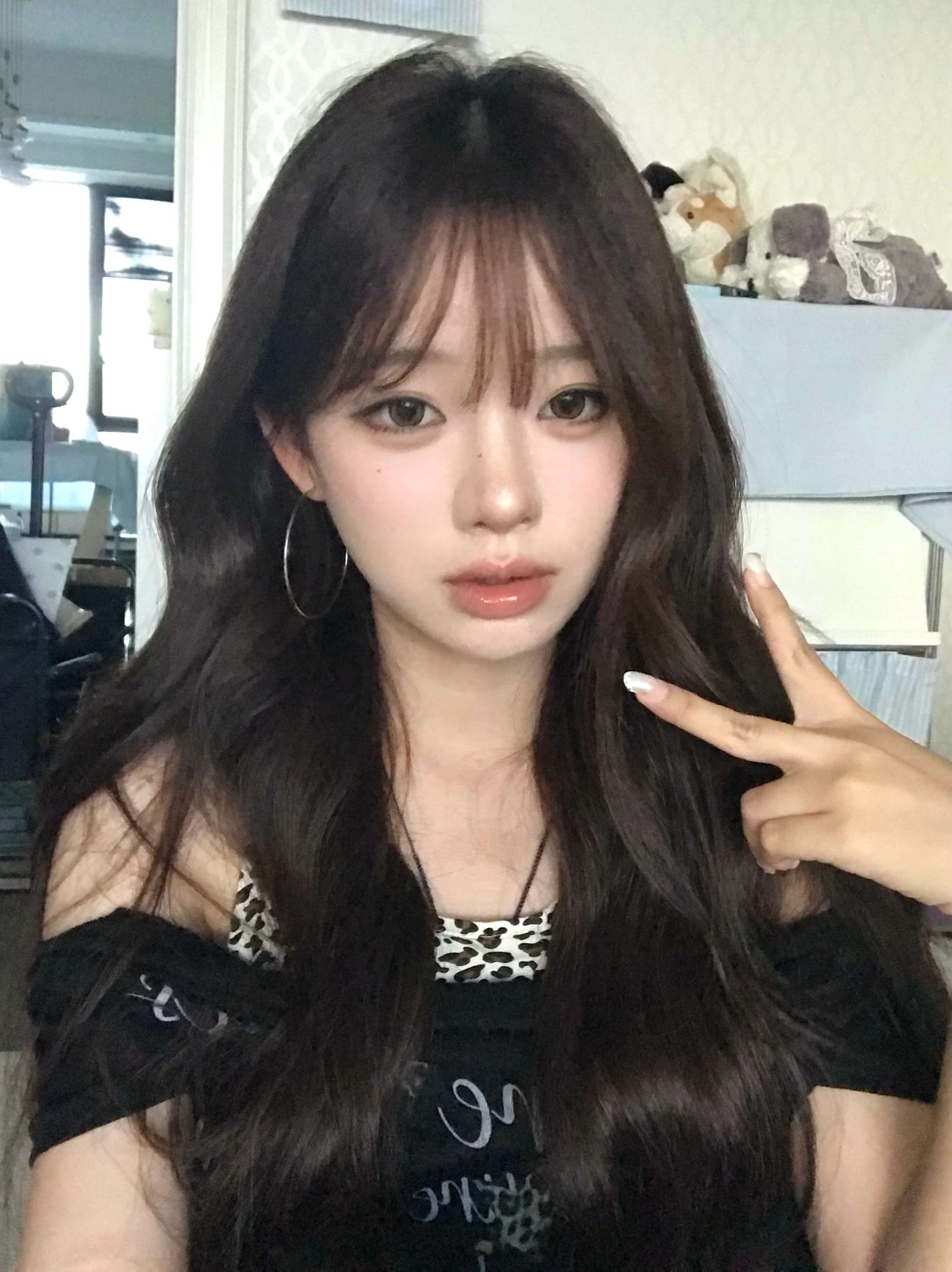 更一个之前的妆教！有点不一样的感觉🐈‍⬛ ​​​