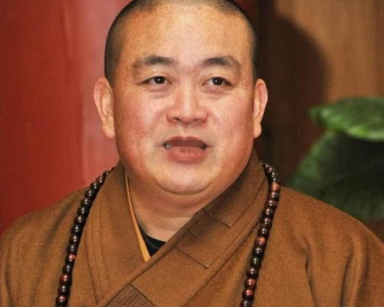 释永信被带走调查后，少林寺有了新气象，就连武僧收费岗都消失了，顿时没了那股污浊之