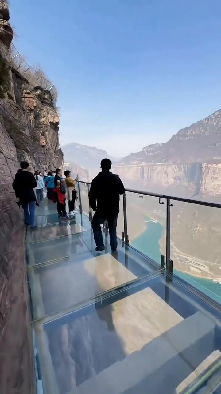 哎呦我的妈，哈哈。