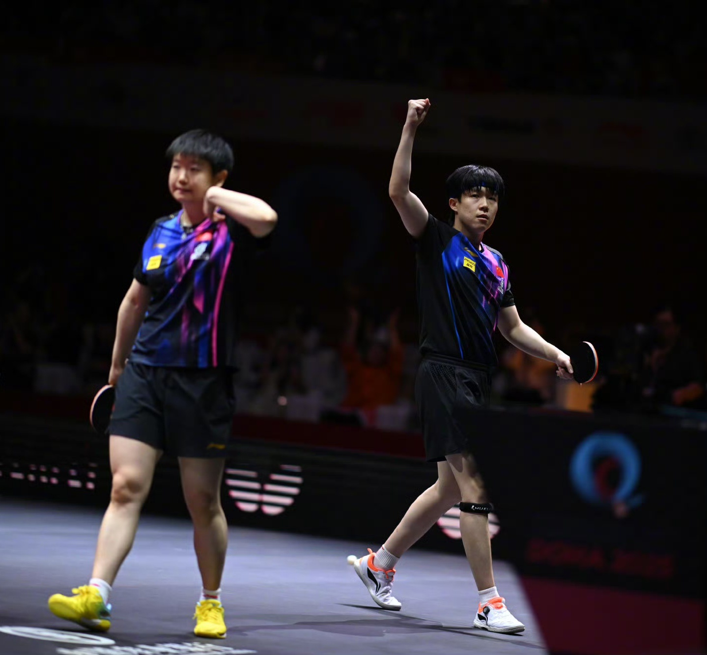 王楚钦孙颖莎vs吉村真晴大藤沙月 3：1拿下，世乒赛第一枚金牌拿下，太强了！混双