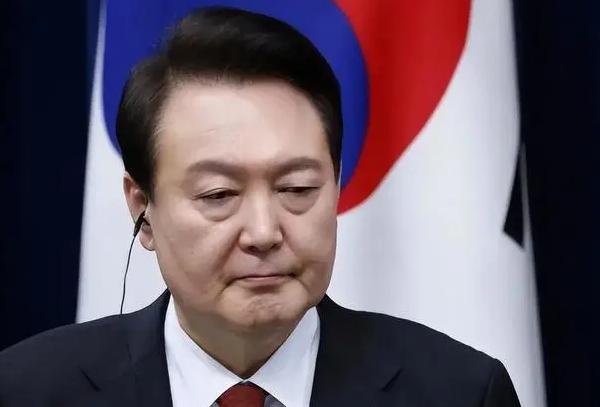 韩国政坛大地震！5 月 28 日，首尔中央地方法院作出了一个震惊全国的判决：前总