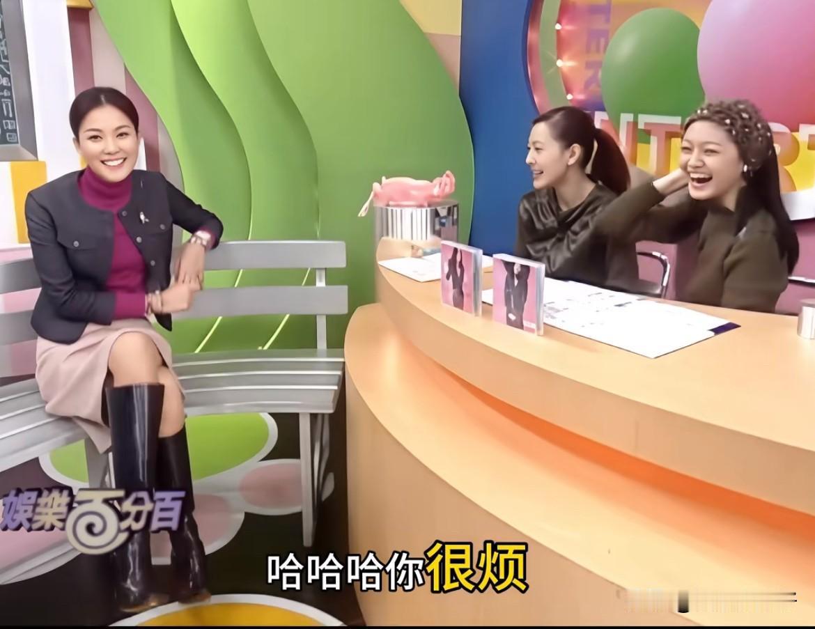 99年王菲发新专辑时，受访大小S，那时她们都好年轻啊。大S还没有演让她大红大紫的