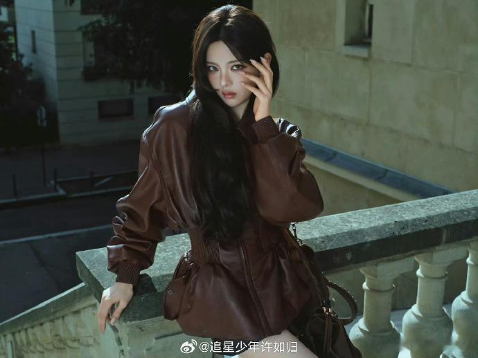 杨超越第八支全球广告杨超越全球刷脸 看着她一步步走到今天，没有捷径可走，每支代言