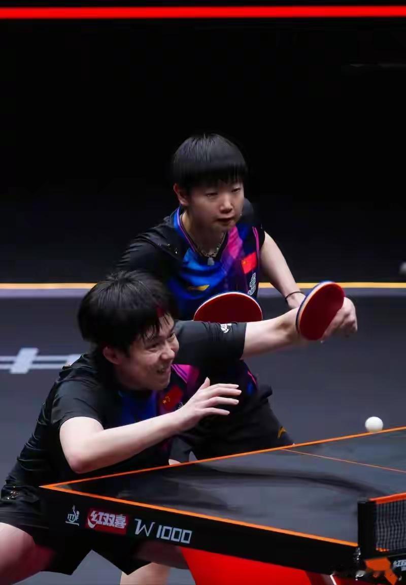 莎头也死里逃生，差一点点阴沟里翻船输了比赛！这不是危言耸听啊！莎头混双搭档对决小