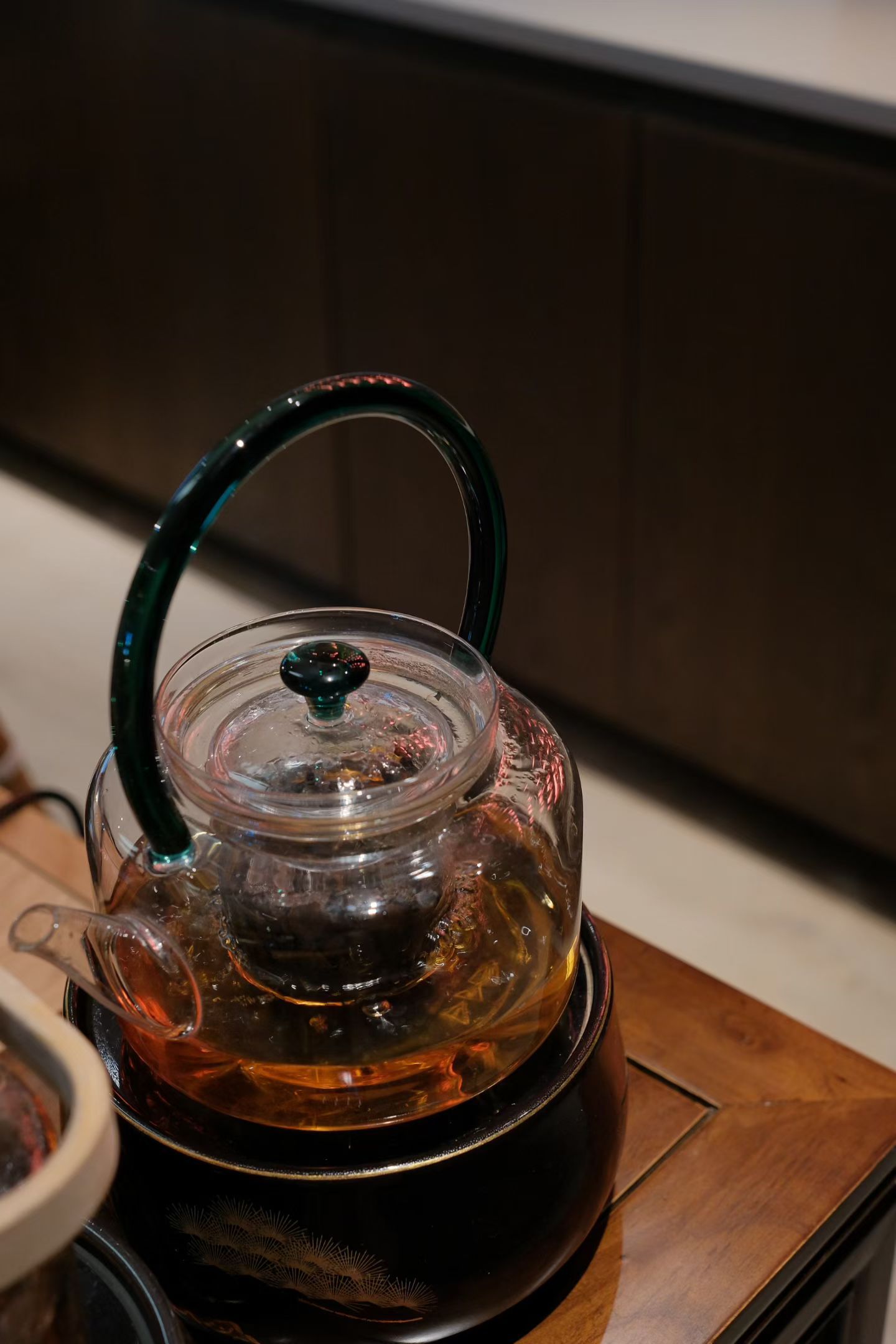 茶道  有些茶，喝的是味道；有些茶，喝的是时光。以茶封存时光，让每一口都住着一个