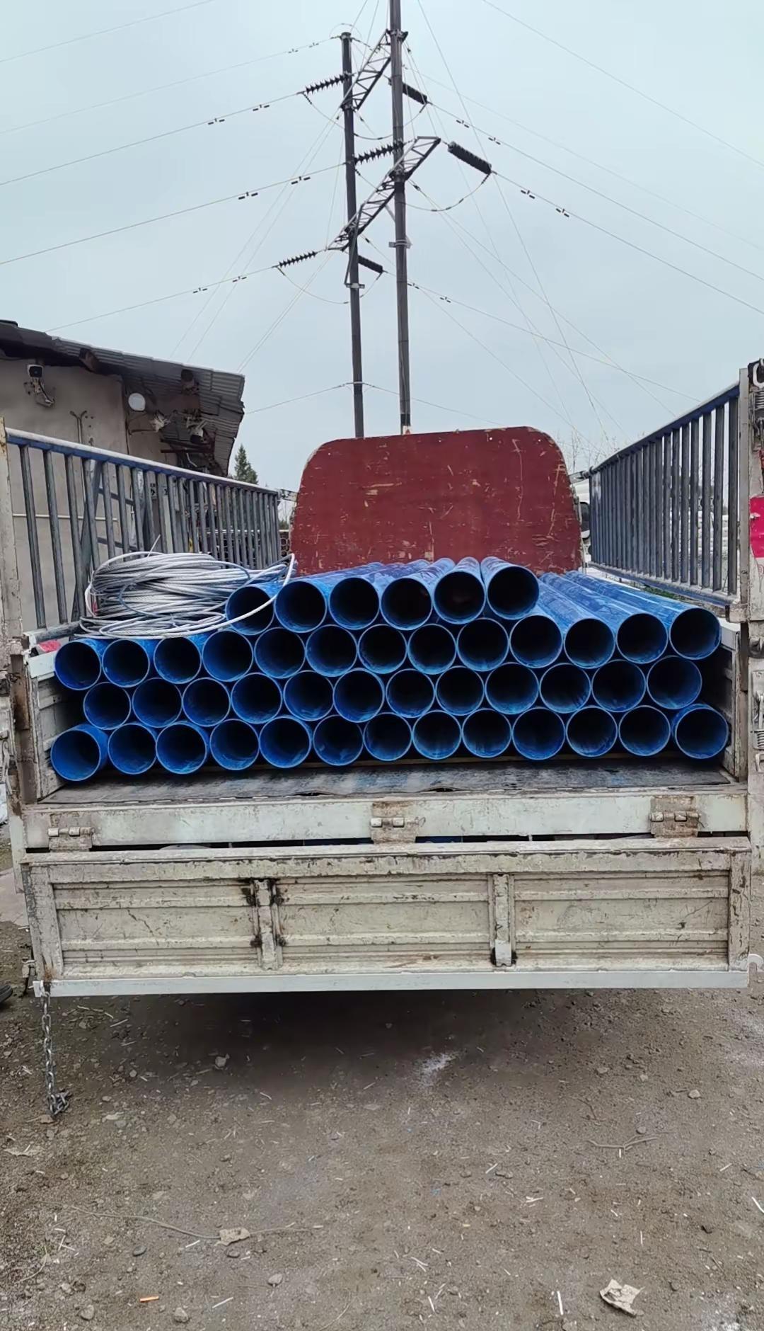 新的一年，工作进入正规了，希望朋友们越来越好。