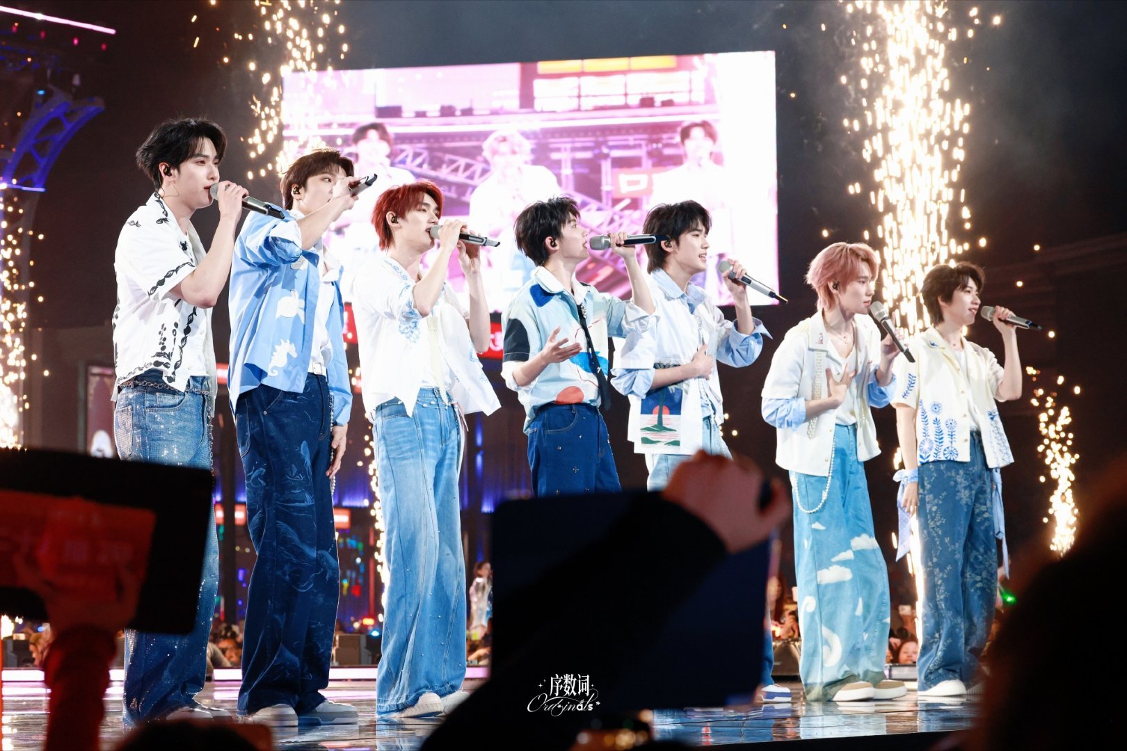 时代少年团 💥时代少年团 肆载驰夏正风华 💥时代少年团中国移动动感地带芒果卡