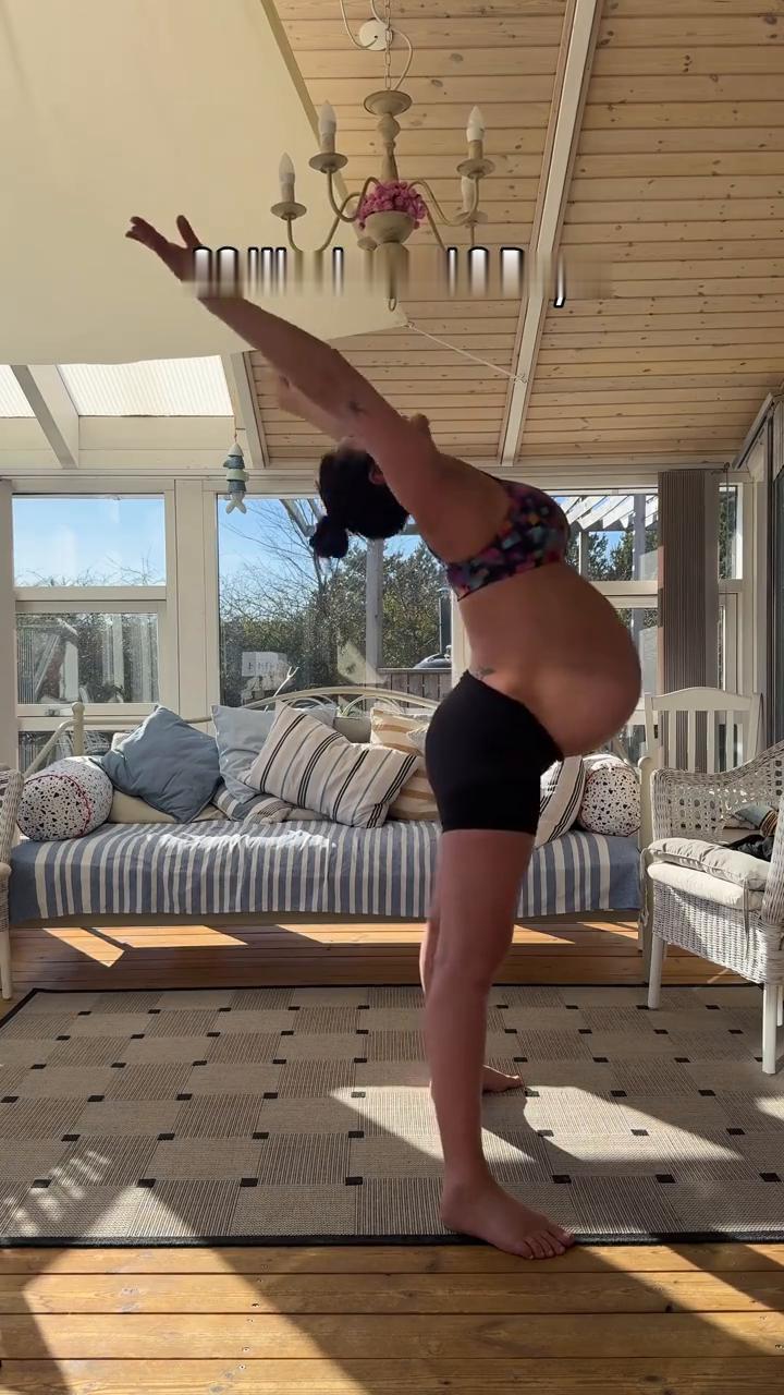 39 Weeks and 2 Days。