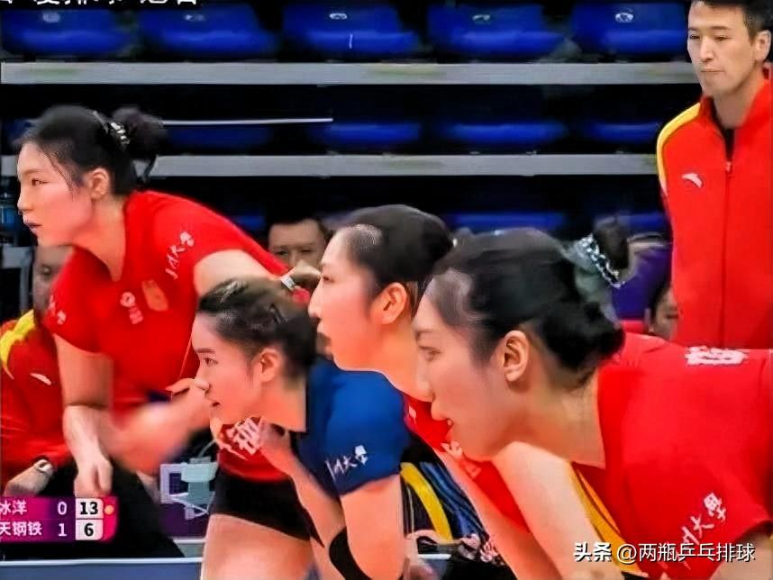 江苏女排负于上海并不可惧，真正可怕的是江苏女排的一传体系，基本等同于国家队的一传