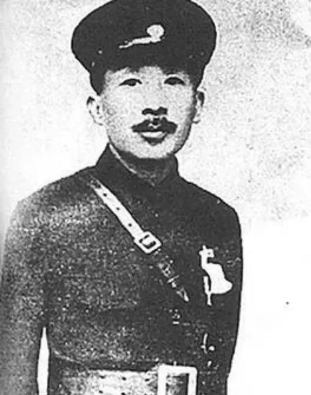 1928年5月3日，一伙日本人闯进了济南外交公署，强行破坏。外交部主任蔡公时出面