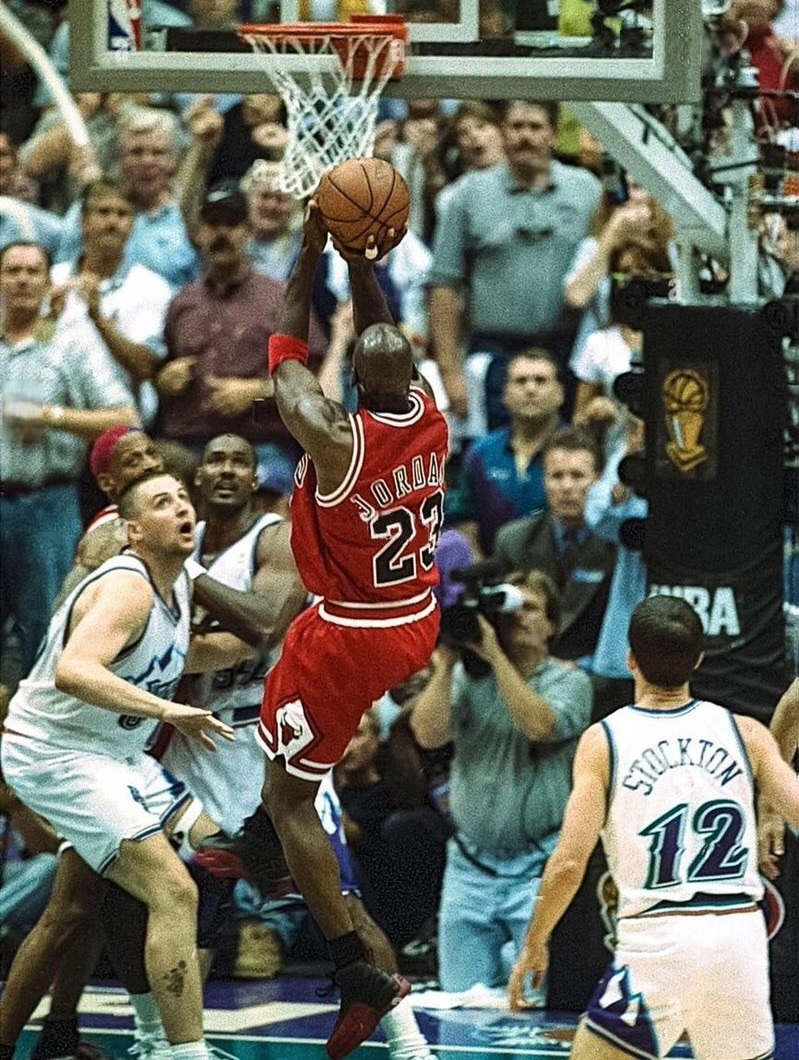 每个人都会有一段异常艰难的时光，生活的窘迫，工作的失意，学业的压力，爱的惶惶不可