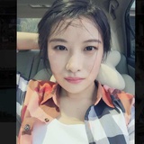 暖莺莺爱谈美女