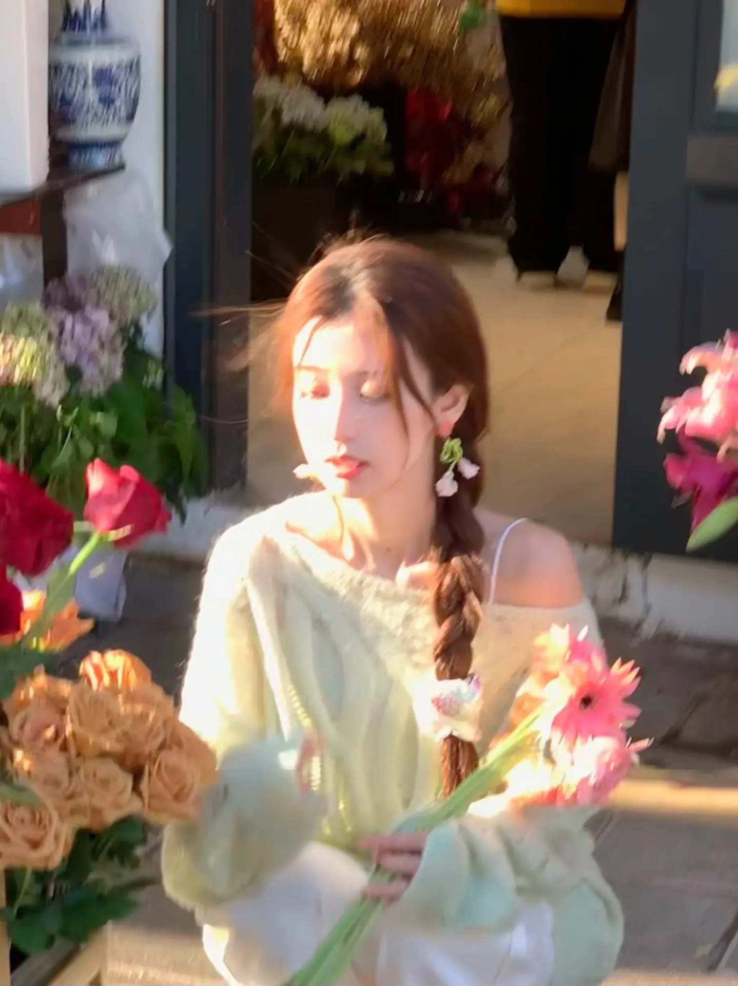 爱是神洒在她肩上的光