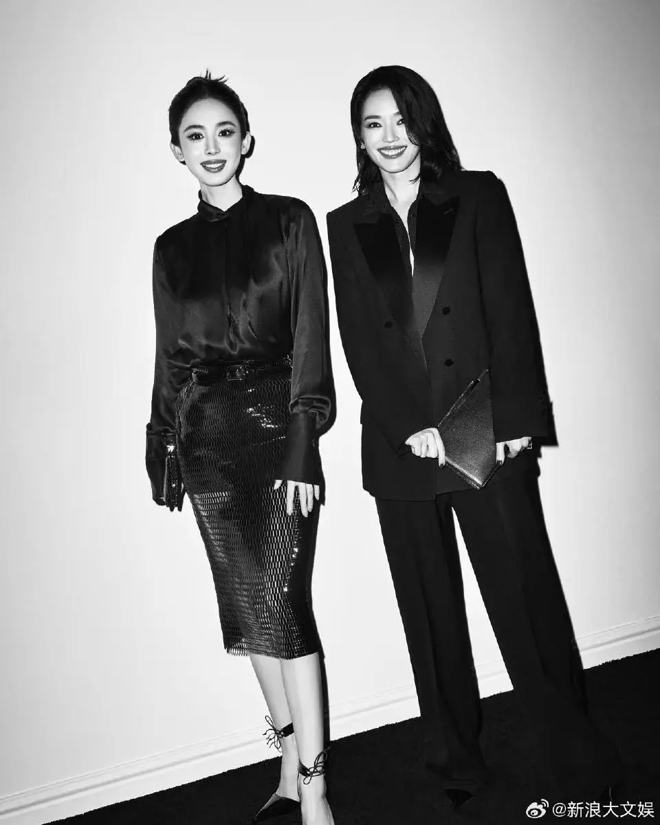 娜扎。