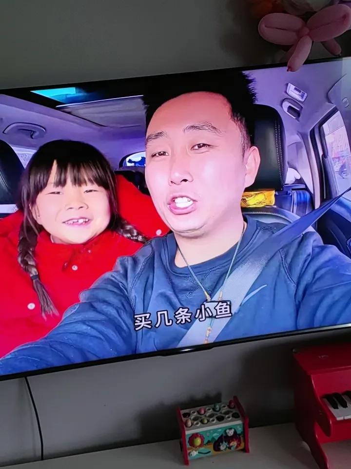 晒图笔记大赛 晒图笔记大赛 
有没有人和我一样
最近迷上电视里的短视频
我家三岁