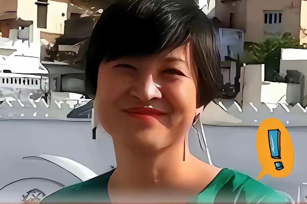 以反华著称的华裔女记者袁莉在纽约时报上公开牢A真名、住址、就读院校等隐私。让牢A