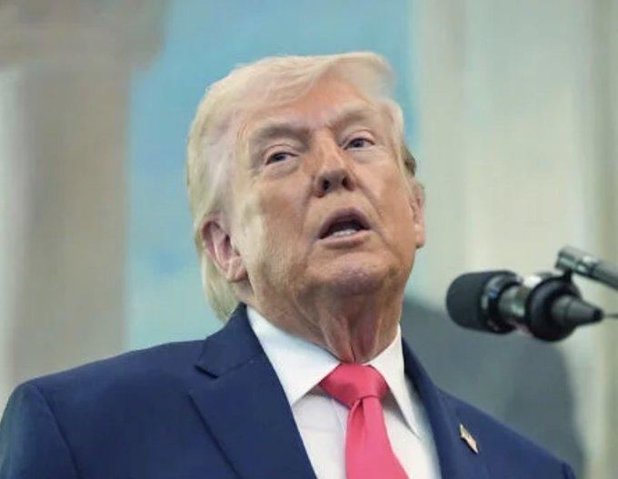 美国总统唐纳德·特朗普表示，伊朗一直在与美国接触，并且非常渴望达成协议。

“他