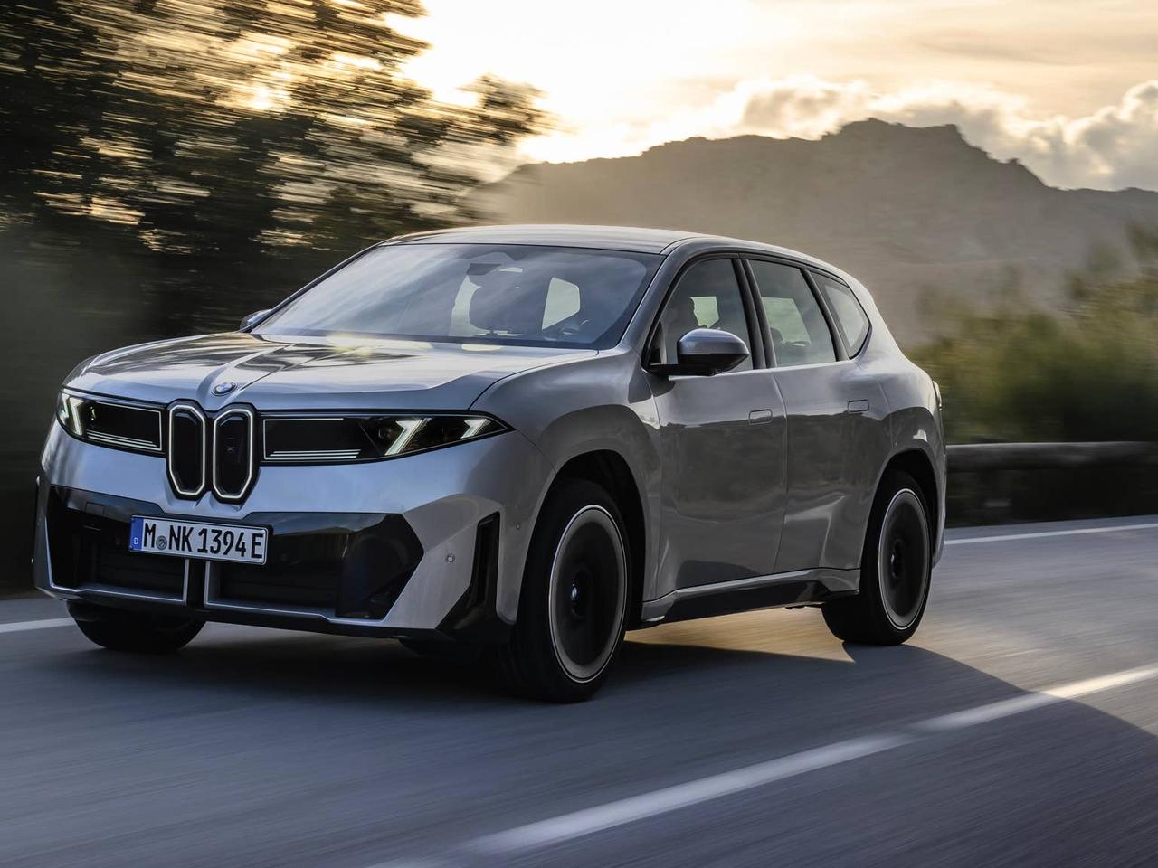 宝马：汽车现在是由软件而不是发动机定义！
     无论我们是否喜欢，汽车对技术