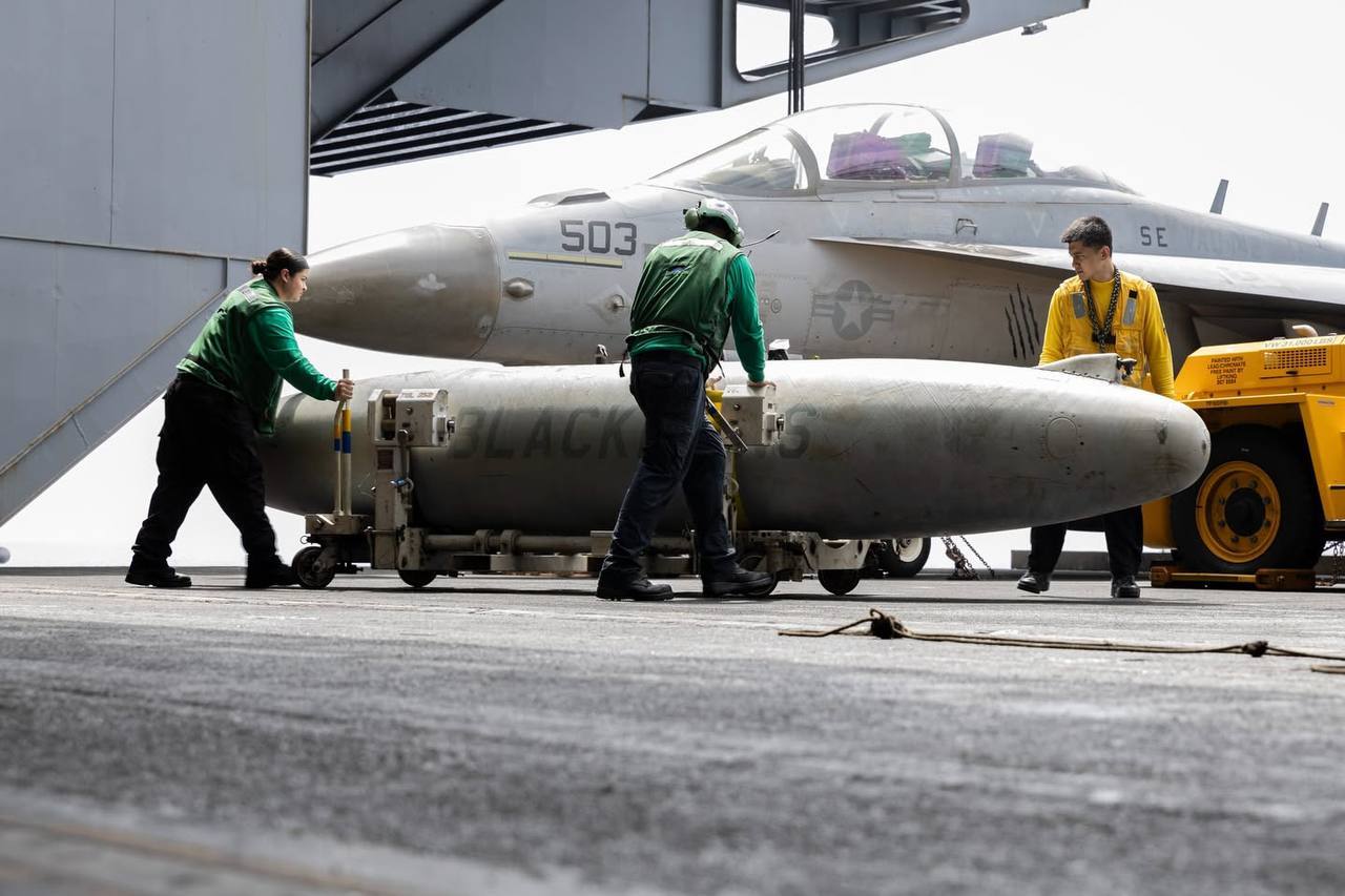 最新消息：美国情报部门评估，在伊朗行动中使用的导弹储备可能需要长达6年才能完全补