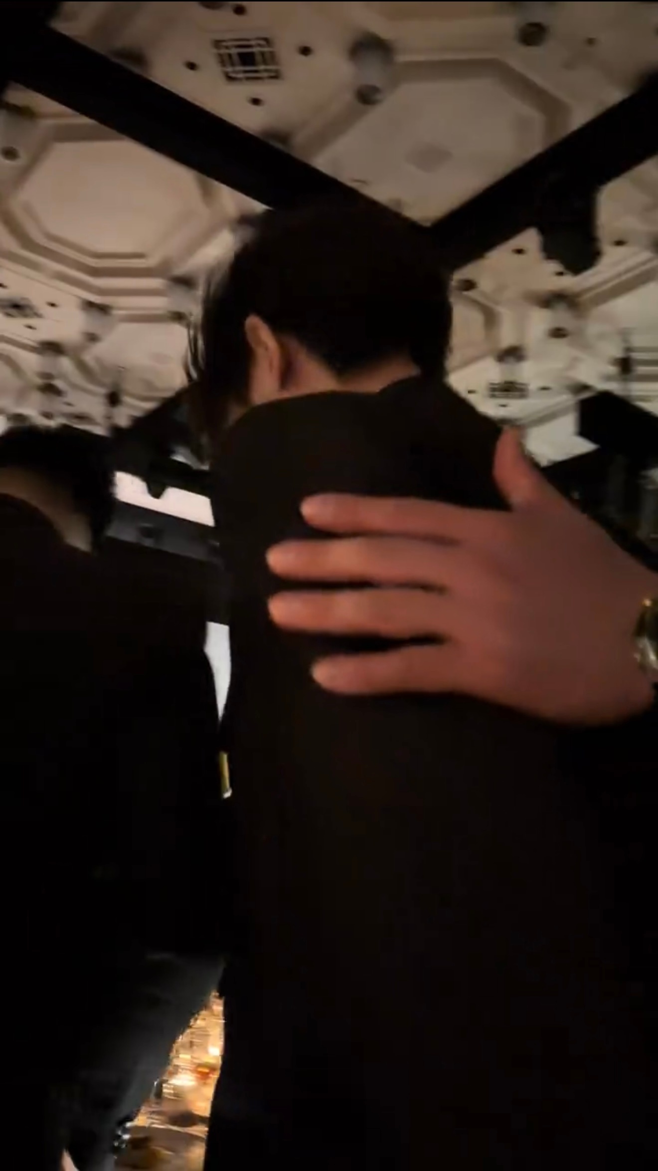 感觉能给我妈抠死 ​​​