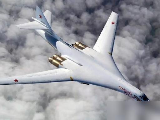 俄罗斯空天军又放出了一记重磅消息。

这次亮相的升级款图-160M可真是攒了五年