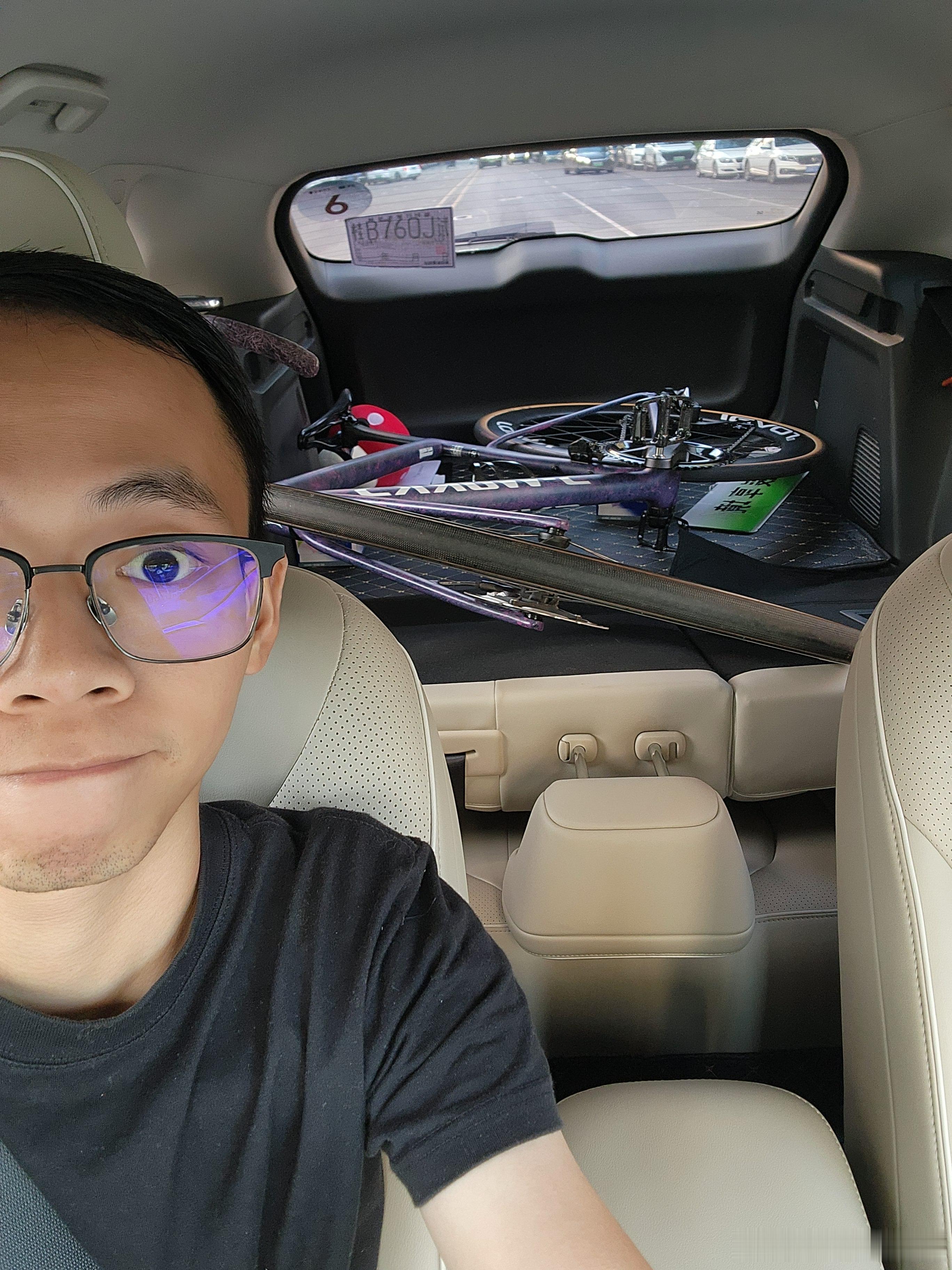 之前每次评测的时候很多用户都会后台问能不能放倒二排，一开始我还不太在乎，基本都简