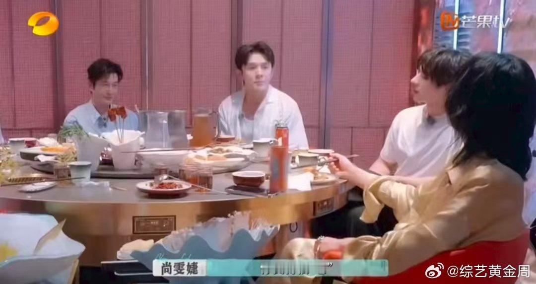 尚雯婕说李佳琦蒙眼往前跑巴黎合伙人名场面巴黎合伙人 尚雯婕对李佳琦的理解太到位！