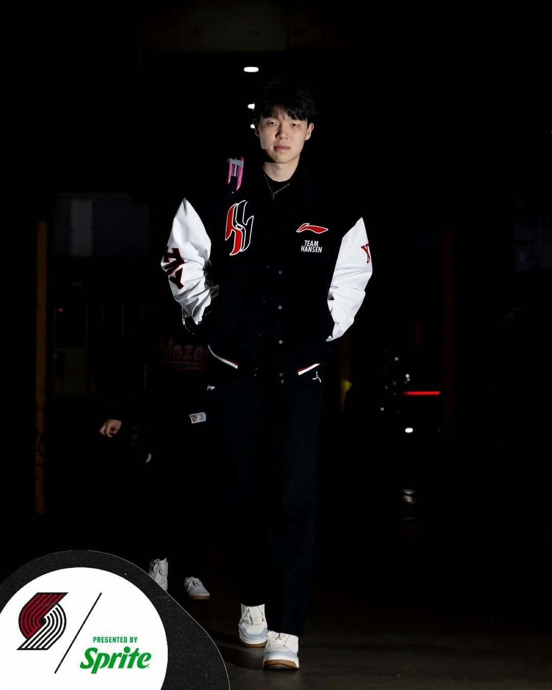 杨瀚森3分5篮板小杨啊。新的一年2026了，有长大一岁了！去到nba要努力学习啊