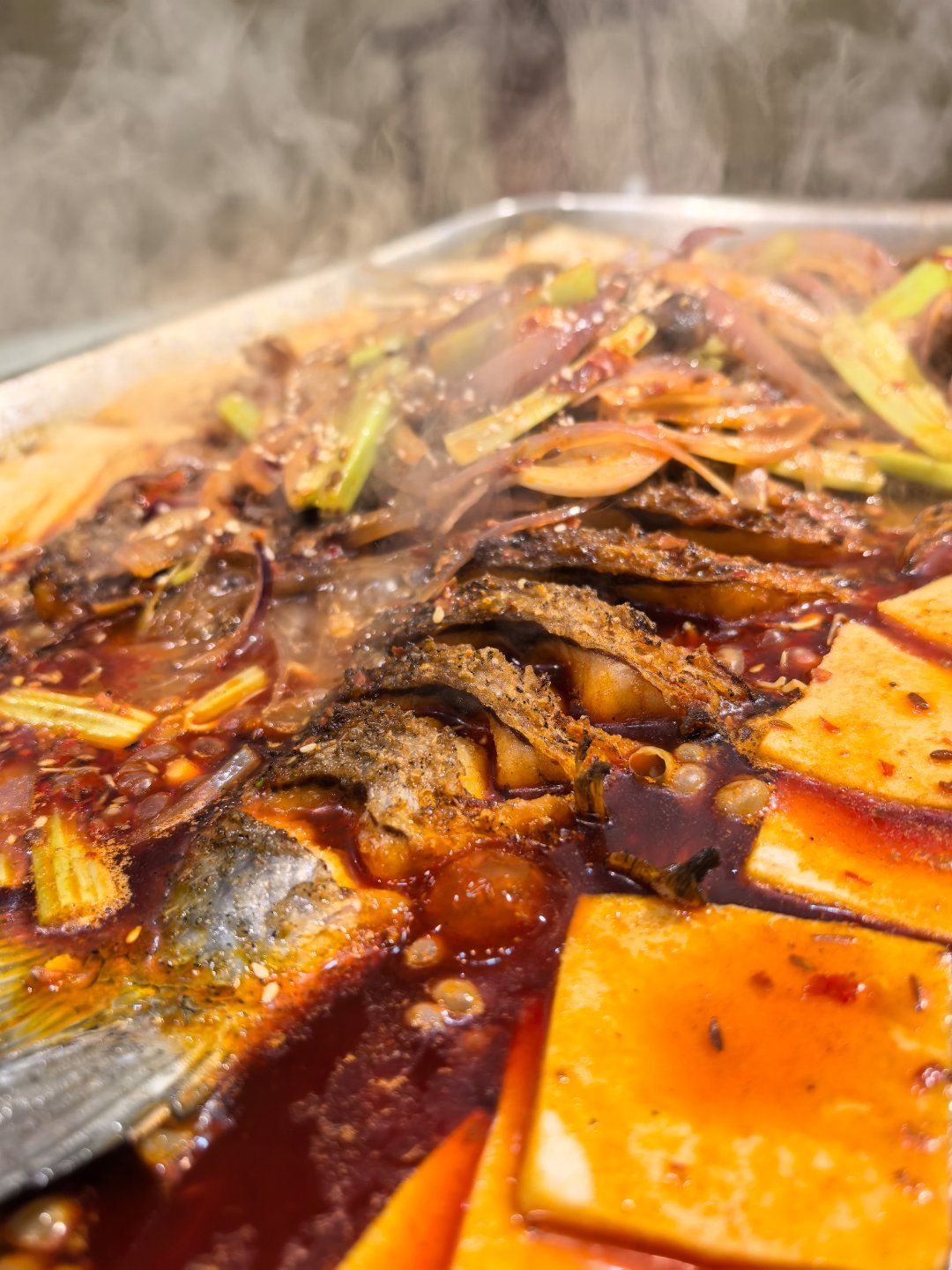 今晚，特别精致！不管是酒，还是菜！兄弟给的好酒，今晚接待大哥。对了，哥们，你来的