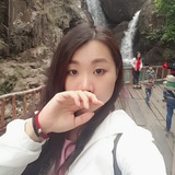 小松爱玩汽车