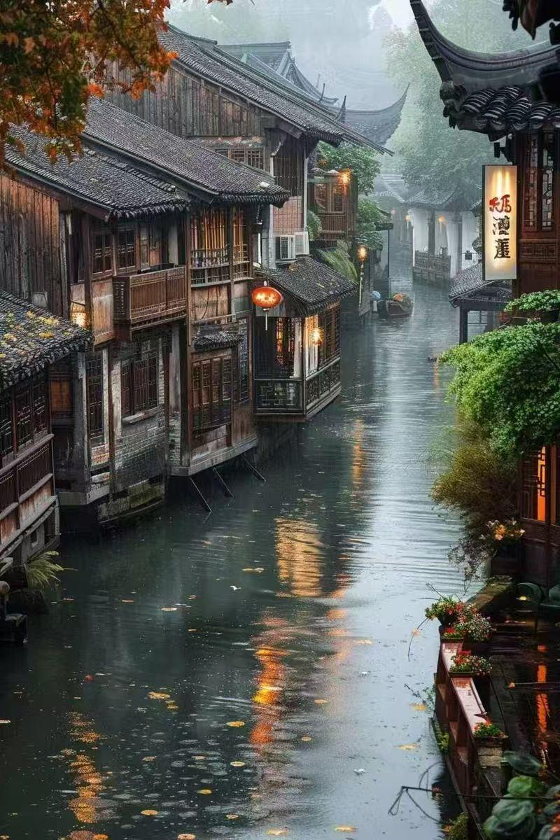 捣练子·江南
江南好，鱼米乡。
碧水粼粼绕岸长。
满目清陂连野陌，
一湾春水一湾