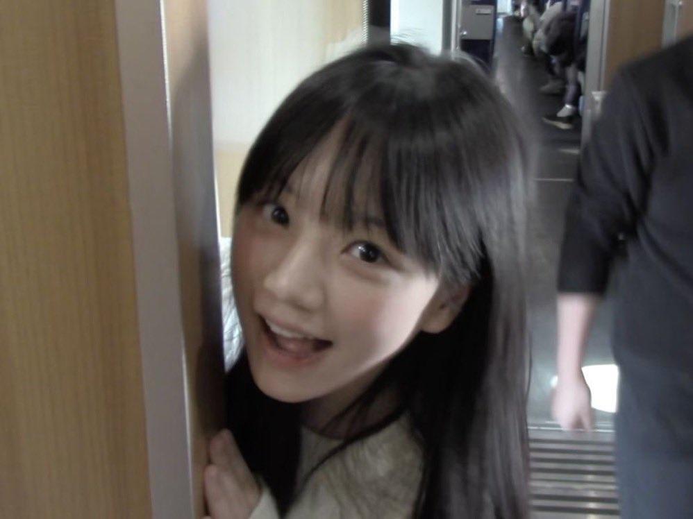 既有土气的感觉，又超级可爱黑发女孩，超喜欢♡黑发少女自拍