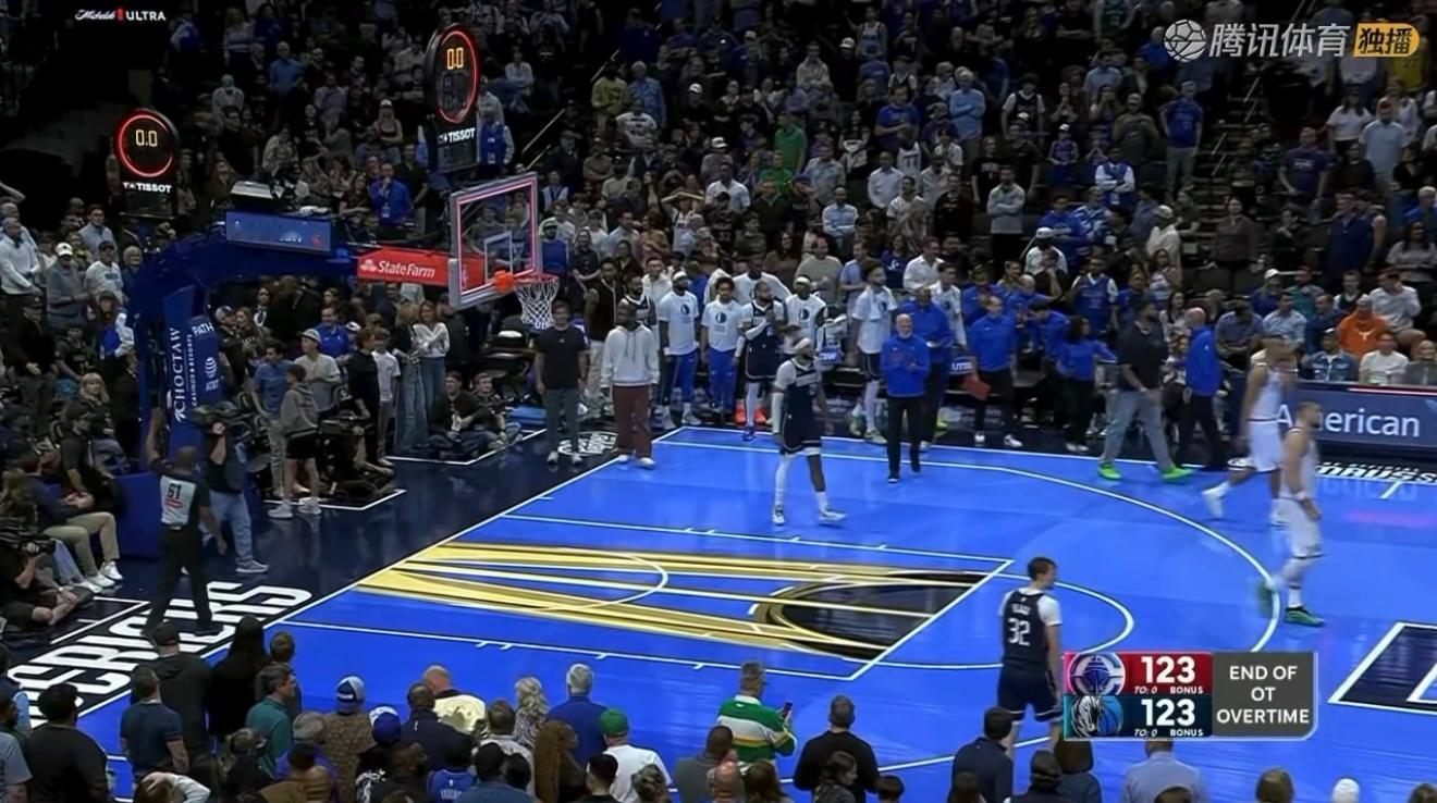 快出啊和独行侠打双加时了😂😂😂