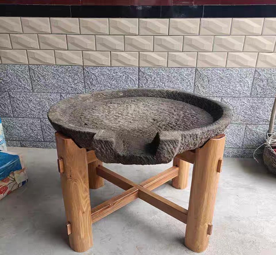 今日运势：丙午年壬辰月乙卯日  2026.4.11日

鼠：小吉平安顺利
牛：注