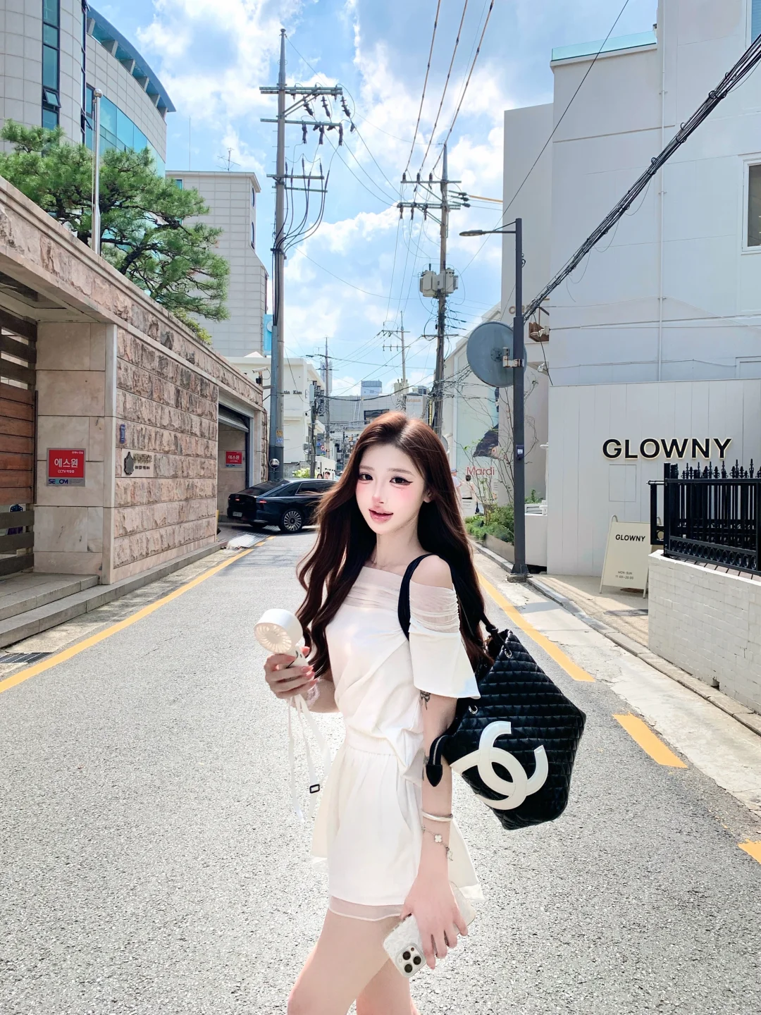 🇰🇷Just one glance back