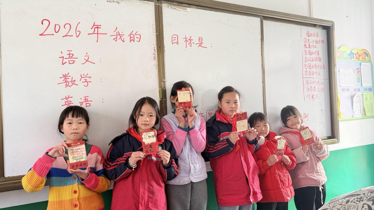 祝小朋友可以考得，理想的成绩。