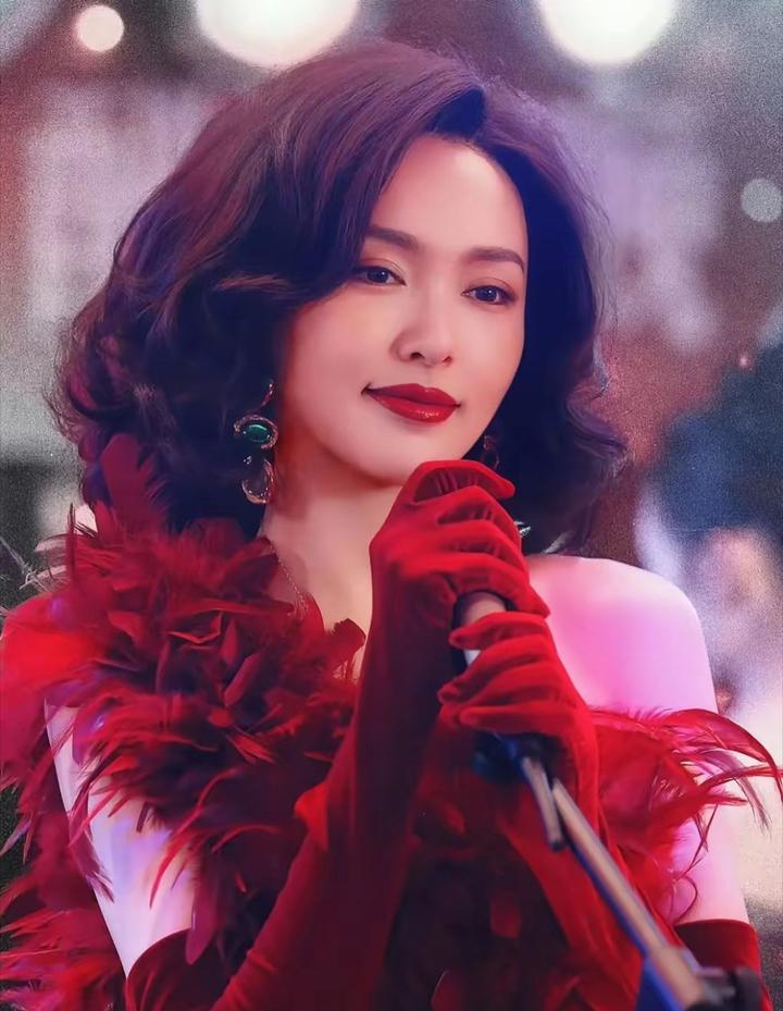 不管你信不信，我发现唐嫣的演艺之路堪称