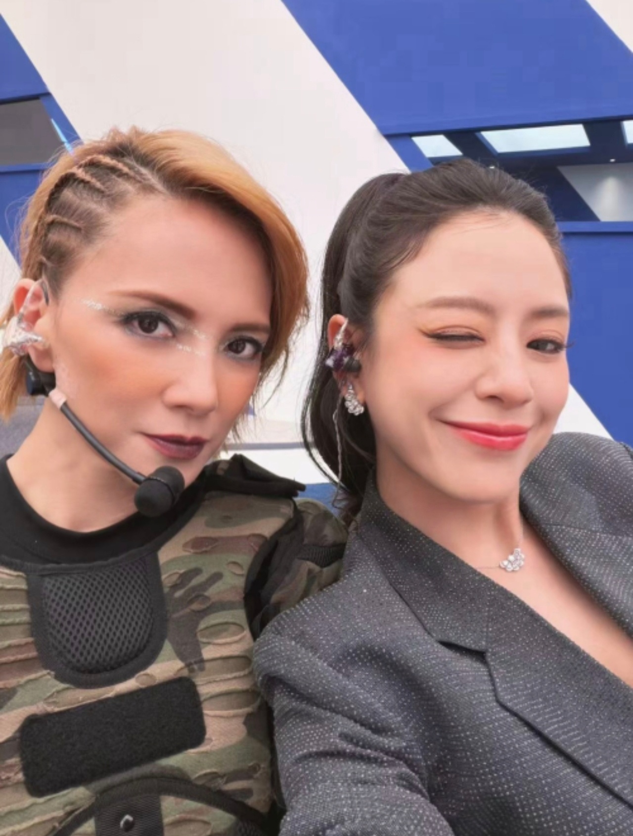 兵王合照又➕1 