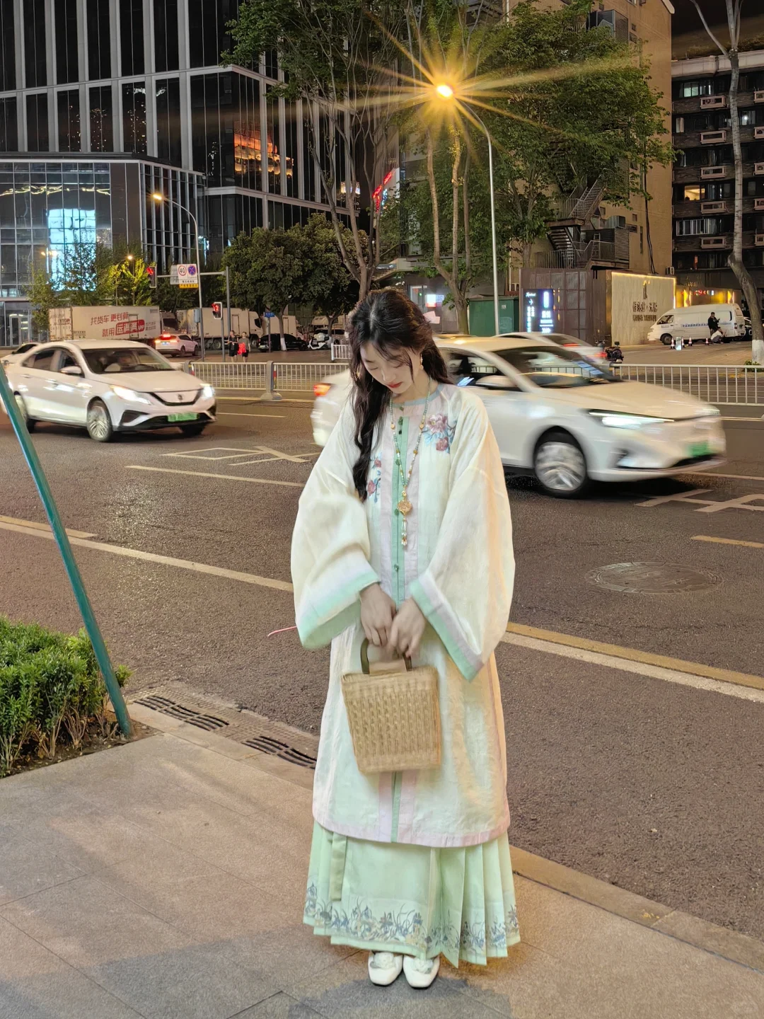 喜欢明制汉服的扣1