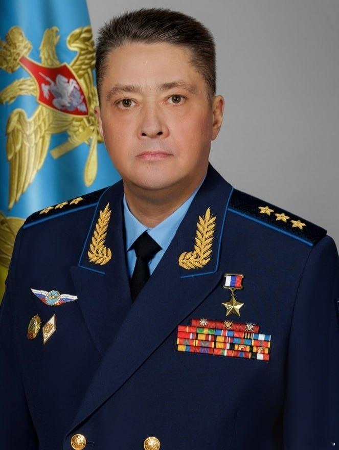 俄罗斯英雄亚历山大·柴科上将被任命为俄罗斯联邦空天军总司令亚历山大·柴科出生于1