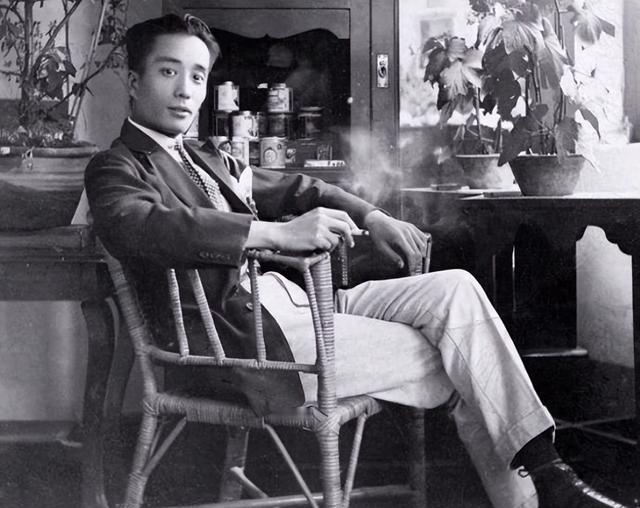 1936年，钱壮飞在长征途中，神秘地失踪在乌江岸边，成为党史上的一桩“谜案”，组