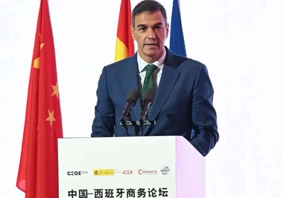 桑切斯再赴中国，阵容重磅升级

桑切斯新内阁首访选中国，阵容直接对标欧盟惯例。4