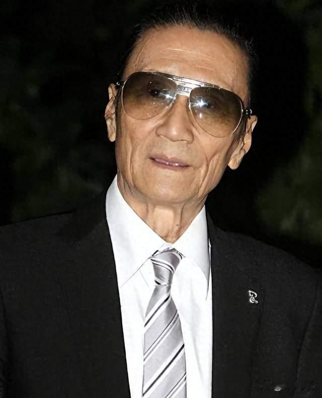 谢贤走后，亿万资产给张柏芝，这才是真潇洒！
