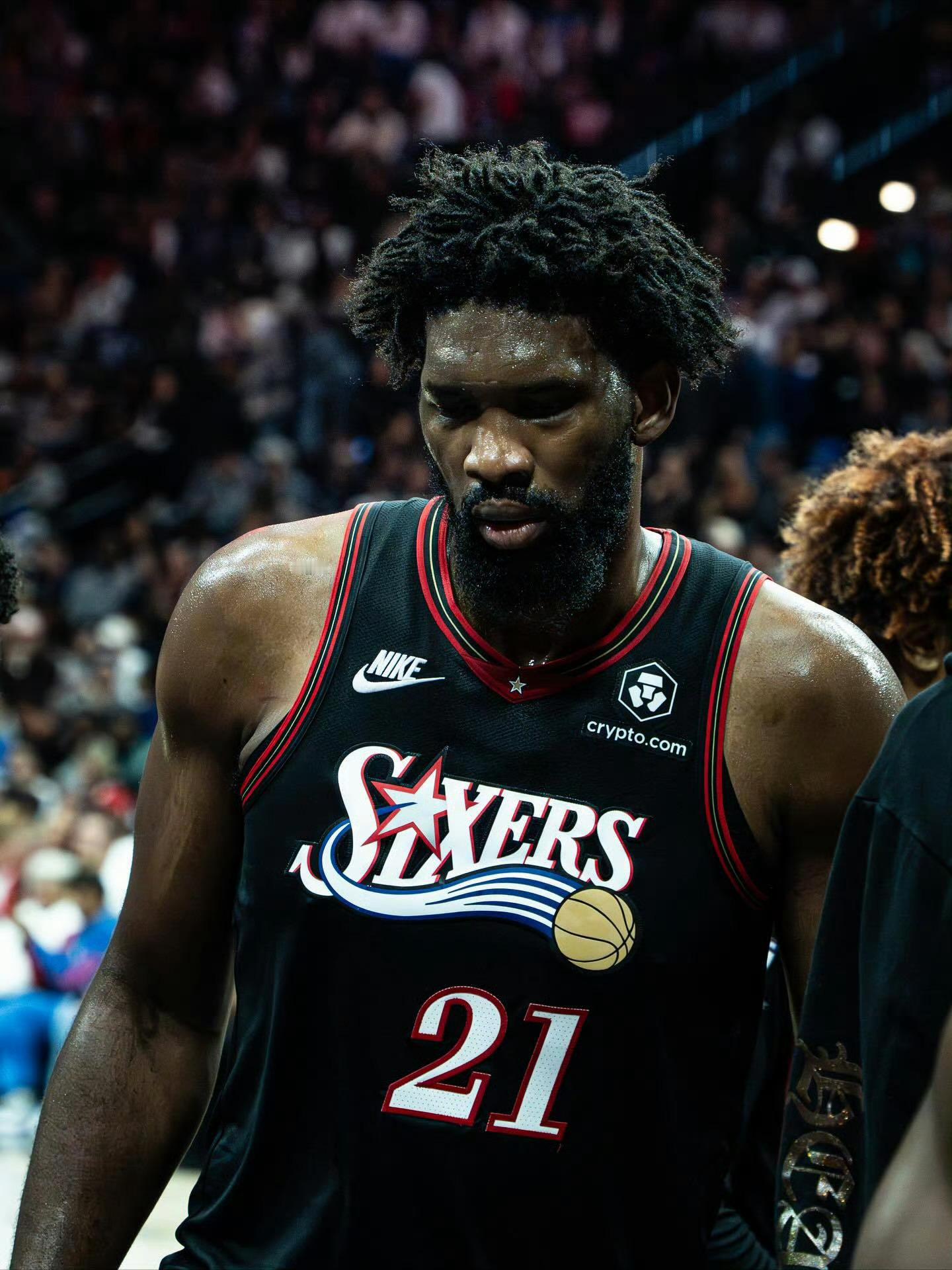 彻底复活！！！过去3场的恩比德……——对骑士，33分5篮板3助攻——对步行者，3