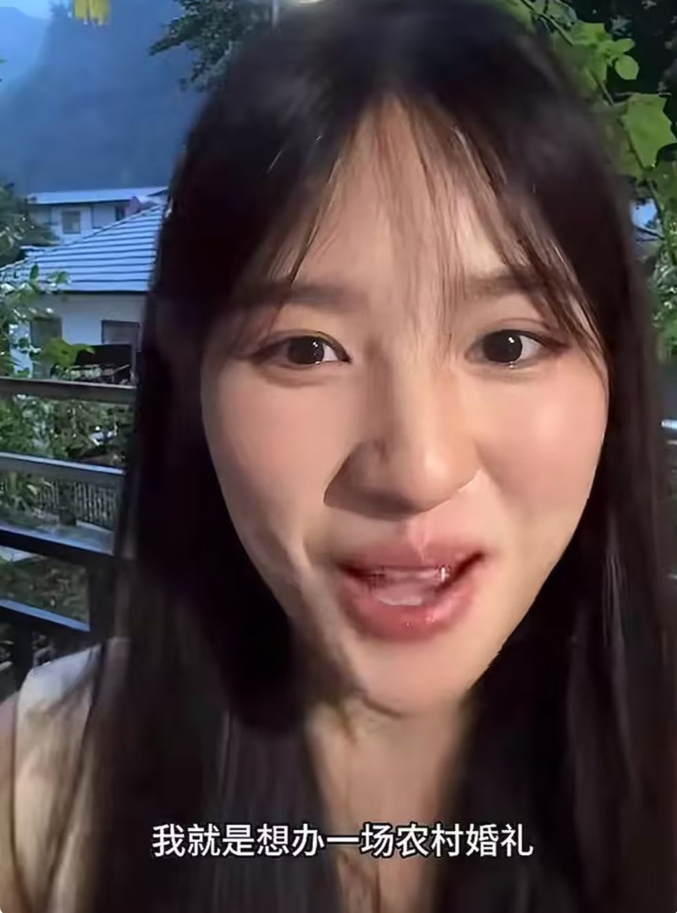 恭喜！百万粉丝网红阿梓官宣怀孕，孩子父亲成谜，曾经历净身出户 
