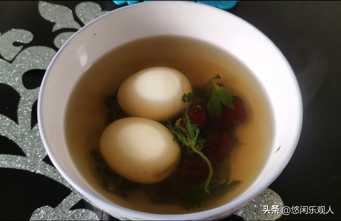 这碗汤的功劳可不小！

今天是星期天，老公去打牌了，说是走路去，刚刚给我打来电话