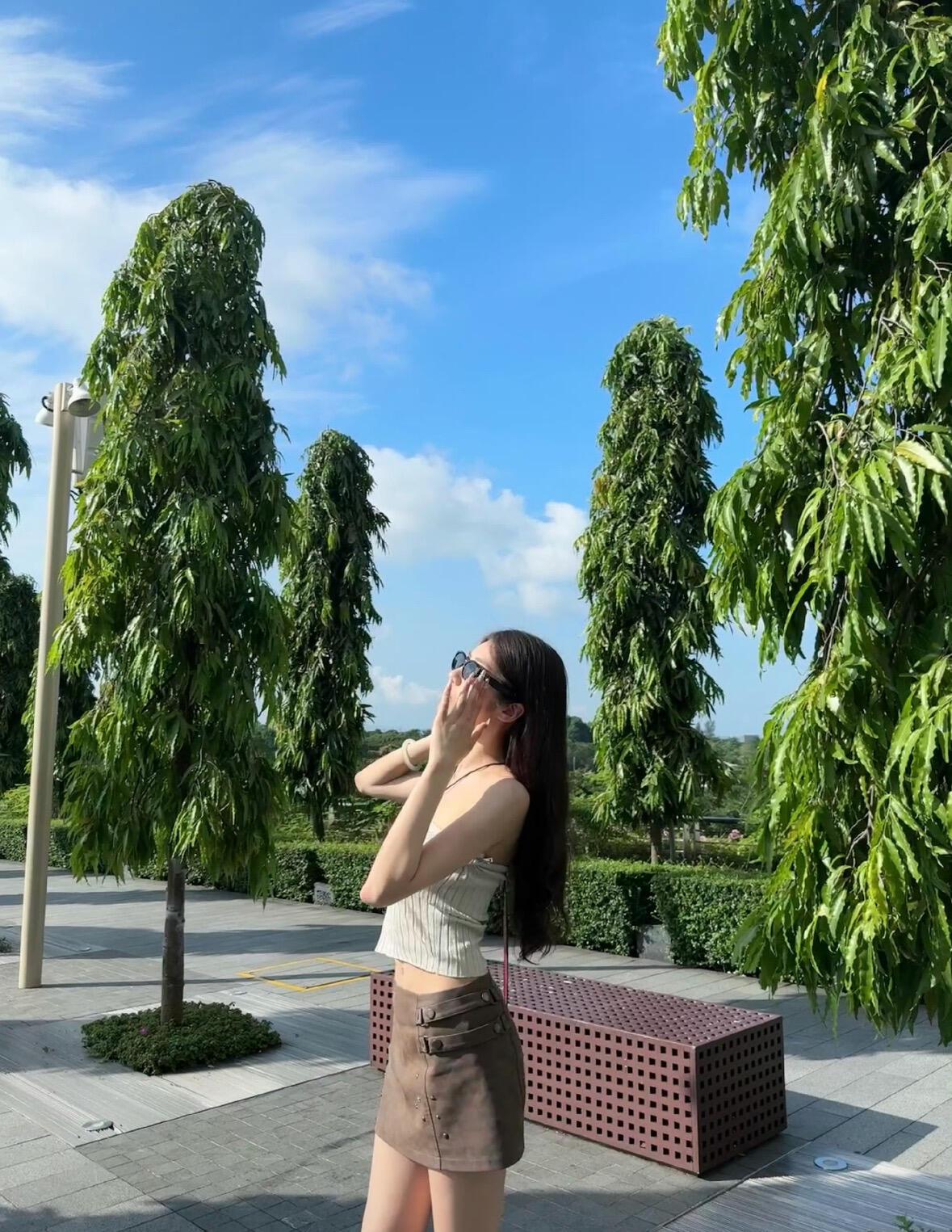 人这一辈子，
要想多活几年，
就不要和事多的人在一起。
他们不是坏，是太能消耗你