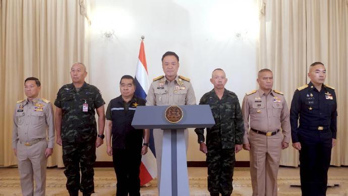 据多家媒体报道，泰国和柬埔寨又打起来了，到目前为止谁都不愿意承认是自己先打的。所