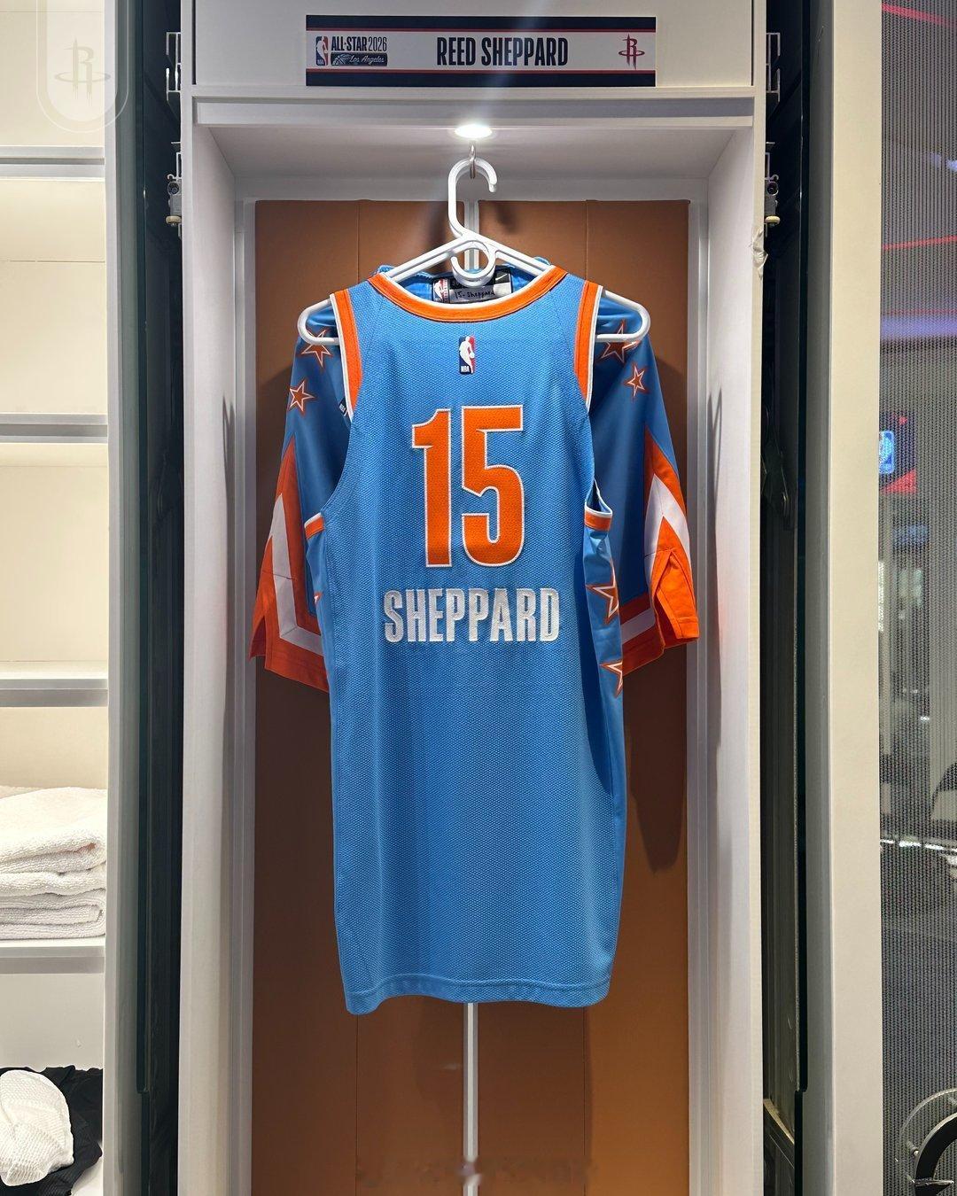 谢泼德的新秀赛15号球衣里德谢泼德NBA全明星新秀赛休斯顿火箭